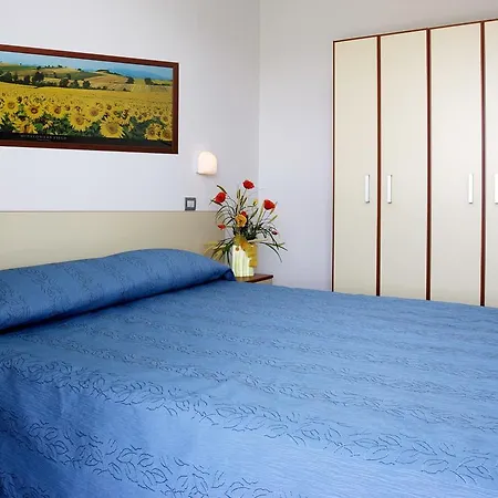 Apartmanhotel Il Girasole 1 Alba Adriatica