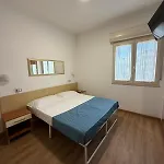 Aparthotel Il Girasole 1 Alba Adriatica