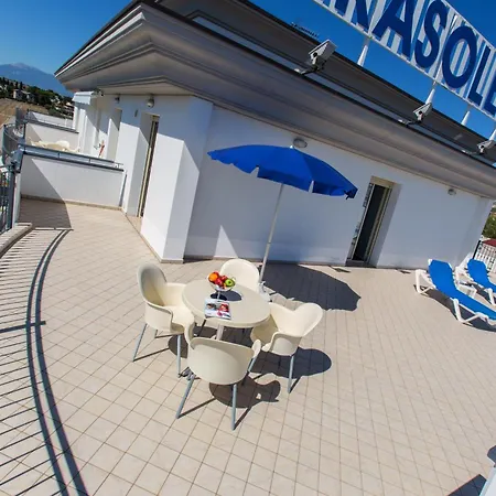 Il Girasole 1 Апарт-отель 4*