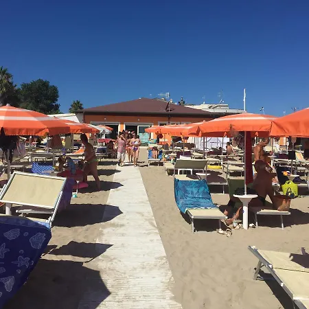 Il Girasole 1 4* Alba Adriatica