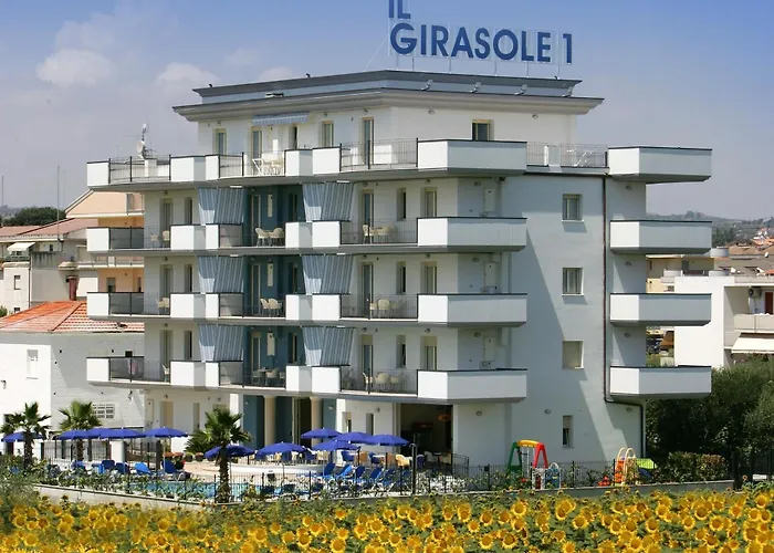 Il Girasole 1 4* Альба-Адриатика