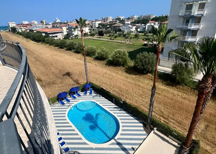 Апарт-отель Il Girasole 1 4*